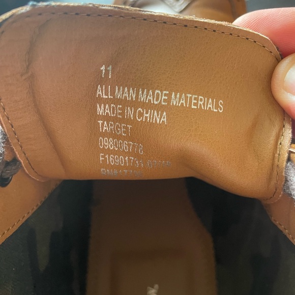 Wingtip boots - Picture 9 of 9